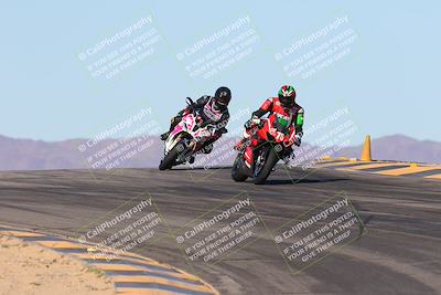 media/Jan-10-2025-CVMA Friday Practice (Fri) [[489e0da257]]/Group 4 and Trackday/Session 3 (Turns 9 and 10)/